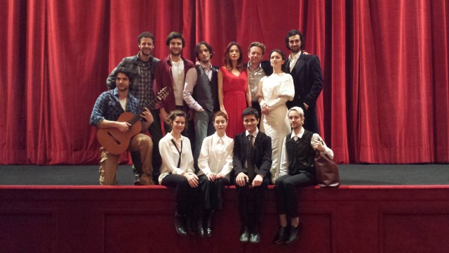 Gli allievi della Scuola di Teatro e Perfezionamento Professionale del Teatro di Roma in 